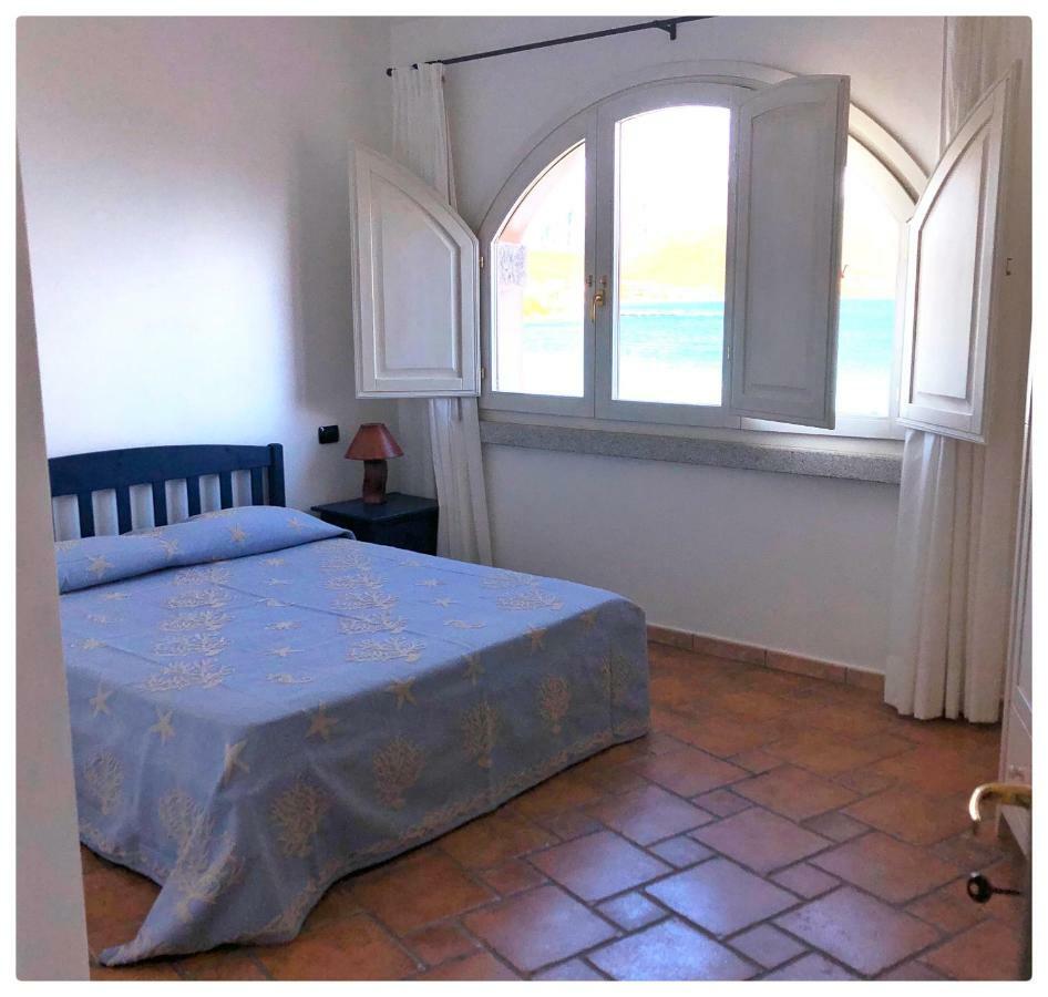 Incanto Apartment Golfo Aranci Eksteriør billede